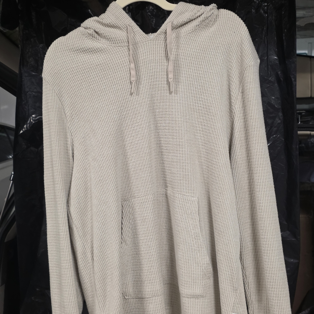RAINFOREST Cream Hooded Sweatshirt 👀BUNDLE😍SAVE🥳
